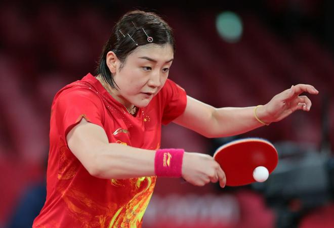 间和人员名 间和人员名